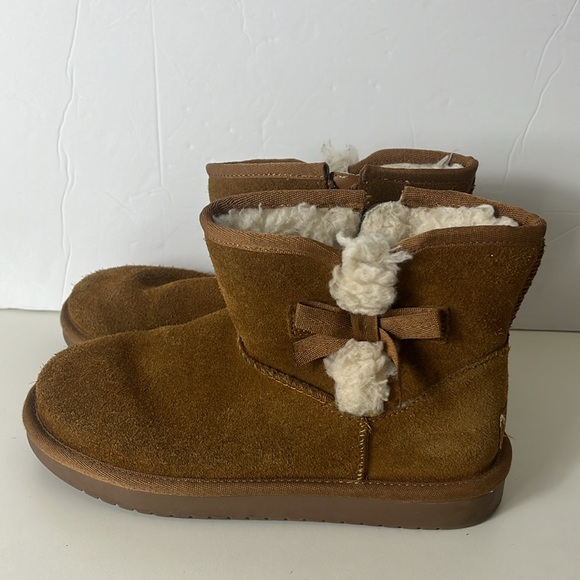 Koolaburra By UGG Brown Ankle boots Mini Bailey Bow II Kid’s Size 3 - Picture 9 of 9